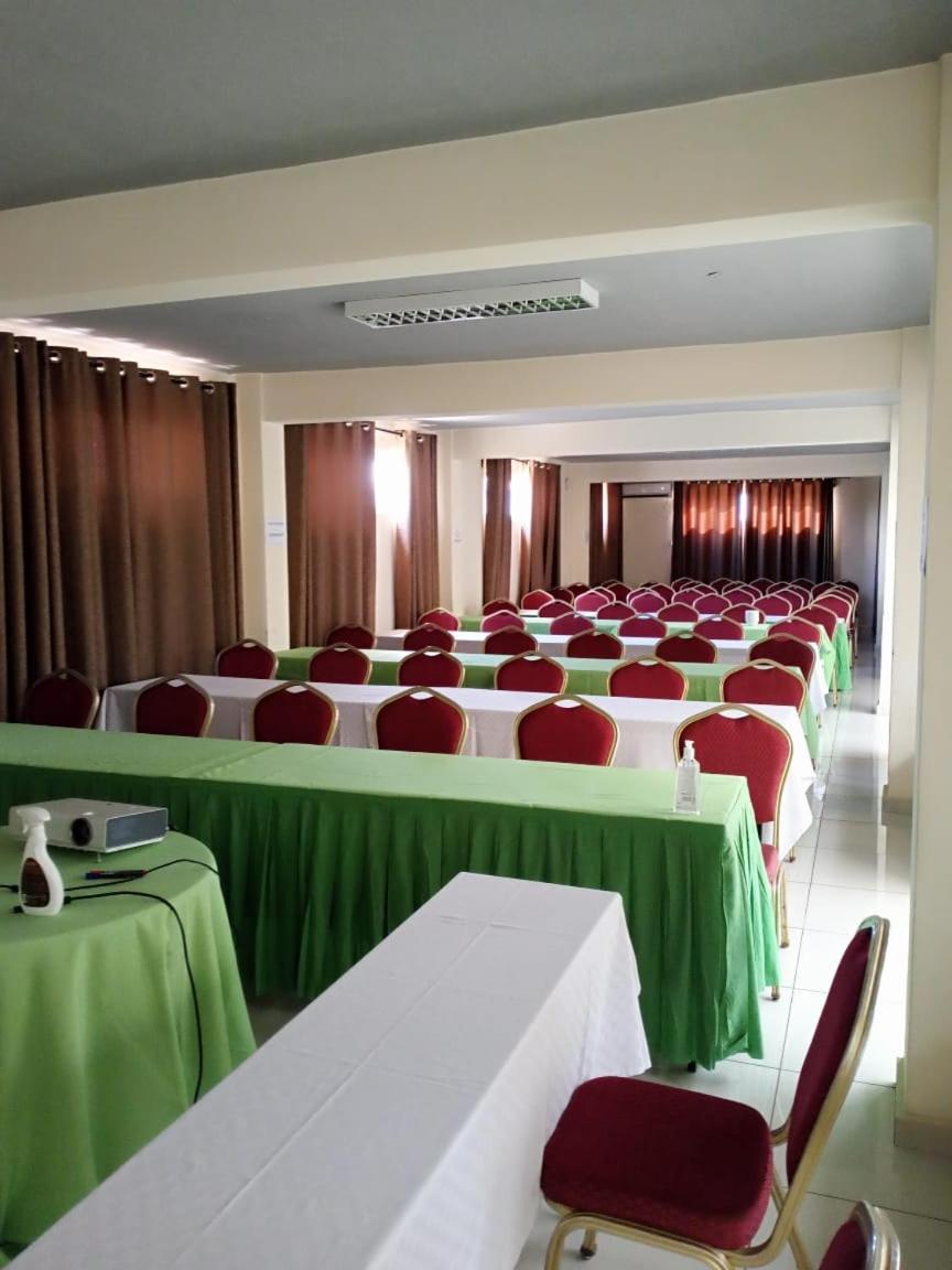 Imperial Hotel Express Kisumu Exterior photo